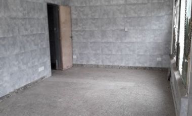 VENTA- LOCAL COMERCIAL sobre Laprida