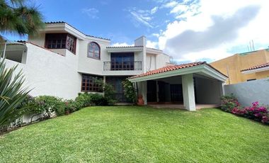 Linda casa en Bugambilias