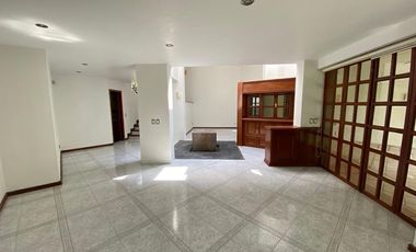 Linda casa en Bugambilias