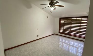 Linda casa en Bugambilias