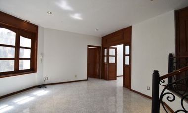Linda casa en Bugambilias