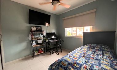 VENTA DE CASA EN VERSALLES , COSTA SUR, PH QUINTAS DE VERSALLES