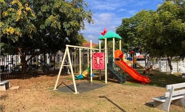 VENTA DE CASA EN VERSALLES , COSTA SUR, PH QUINTAS DE VERSALLES