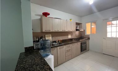 VENTA DE CASA EN VERSALLES , COSTA SUR, PH QUINTAS DE VERSALLES