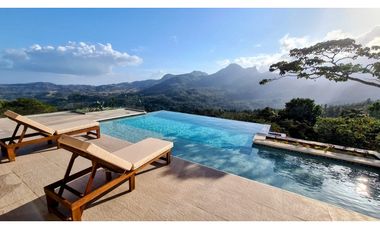 VENDO CABAÑA CON PISCINA EN LA MONTAÑA  ALTOS DEL MARIA