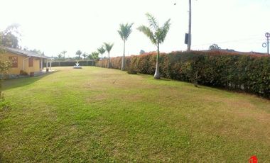 terreno en arriendo/venta en aguas claras. Cod A5201