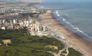 LOTE EN NECOCHEA 20X35 OPORTUNIDAD AV 91 ENTRE CALLE 52 Y 54 A 2 CUADRAS DEL ASFALTO ESTA ESCRITURADO