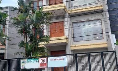 Rumah strategis @Antapani Dekat ke Kawasan Arcamanik, Cisaranten dan Soekarno Hatta