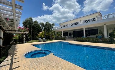 Casa de playa en venta en Coronado a pasos de la Sinagoga