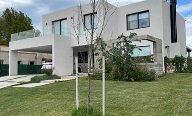 Espectacular casa en venta en Pilara | VCO Propiedades