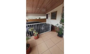 Vendo casa en Villa Lucre