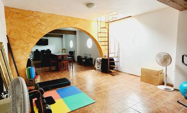Casa en VENTA de 4 recamaras, amplios espacios y ventilacion Colonia ortiz rubio