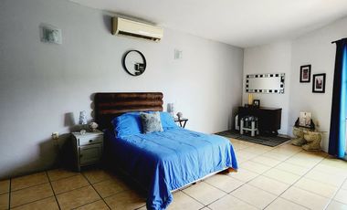 Casa en VENTA de 4 recamaras, amplios espacios y ventilacion Colonia ortiz rubio