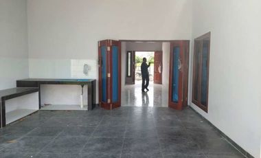 RUMAH DI JUAL SIAP HUNI DI JL DUYUNG - DEKAT KE MOL LIIVNG WORD dan PUSAT KOTA