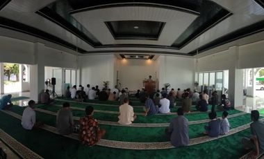 Rumah Dua Lantai Kota Bogor Kawasan Islami Tepi Jalan Raya