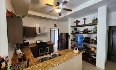 Hacienda Pacifica - 4 Bedroom Beach House with Pool