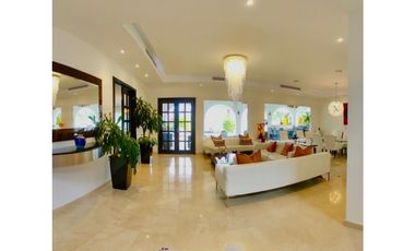 SE VENDE CASA EN ROYAL PACIFIC COSTA DEL ESTE