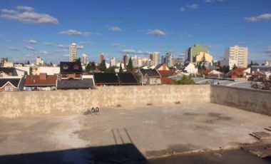 Departamentos al pozo de 2 ambientes, Wilde centro.