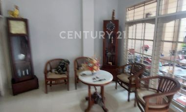 Rumah Kos Tengah Kota  Daerah Muara Semi Furnish Lokasi Strategis