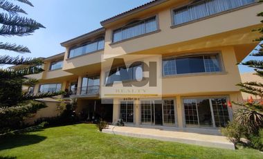 Se vende casa en condominio en Interlomas
