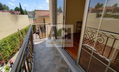 Se vende casa en condominio en Interlomas