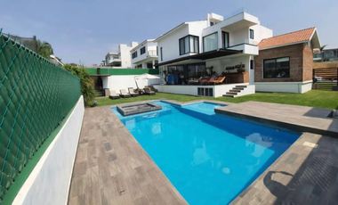 CASA EN VENTA EN LOMAS DE COCOYOC