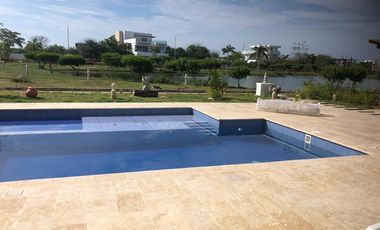 CASA DE LUJO EN VENTA CONJUNTO PALMA REAL, CARTAGENA.