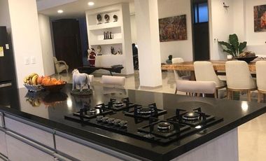 CASA DE LUJO EN VENTA CONJUNTO PALMA REAL, CARTAGENA.