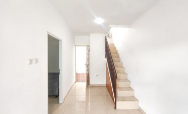 Rumah 2 Lt SHM 12 Menit ke Pamulang Square Dibantu KPR J-36639