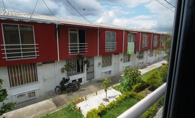 casa en arriendo en altavista. Cod A9091