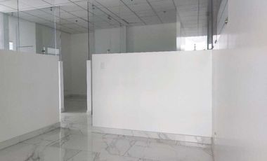 OFICINA EN ARRIENDO ZONA NORTE POINT, BOGOT