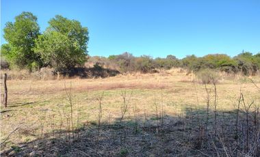 Oportunidad. Campo en Vertientes de La Granja -Sierras Chicas-