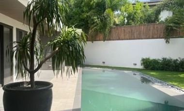 HOUSE AND LOT FOR SALE AT AYALA ALABANG