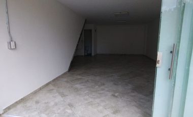 local en arriendo en la ceja. Cod A63502