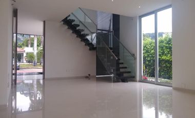 casa en venta en via al tennis. Cod V8934