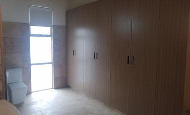 casa en venta en via al tennis. Cod V8934
