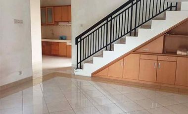 Rumah mewah dalam perumahan elit di pusat kota Jogja