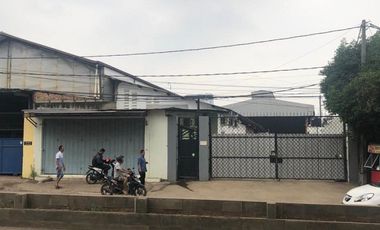 Gudang Baja dan Workshop di Pengasinan Rawalumbu Bekasi
