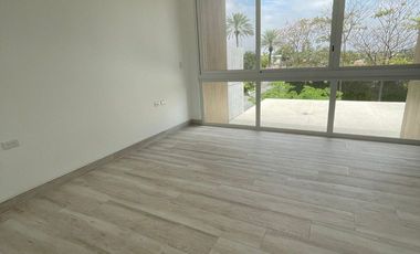 VENDO ELEGANTE CASA DE ESTRENO EN ISLA MOCOLI