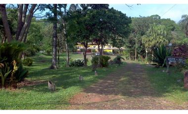 VENDO HOSTERIA SUIZA EN PUERTO RICO MNES