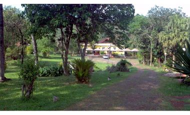 VENDO HOSTERIA SUIZA EN PUERTO RICO MNES