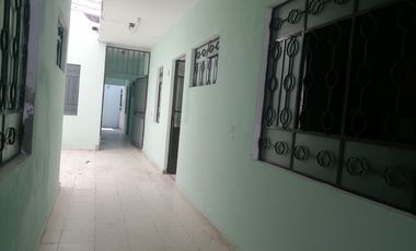 CASONA EN RENTA PARA OFICINAS, CLÍNICA Y ESCUELA.