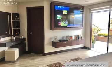 Departamento de Venta – Av. 10 de Agosto – 4 dormitorios máster, 3 terrazas, 4 garajes