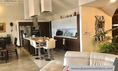Departamento de Venta – Av. 10 de Agosto – 4 dormitorios máster, 3 terrazas, 4 garajes