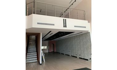 Local disponible para alquiler en Plaza Diamond - Obarrio