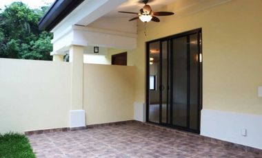 Se Alquila Linda casa en Panamá Pacifico