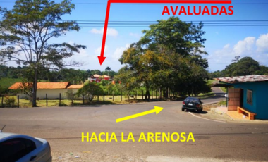 VENTA CASA CON TERRENO EN LA CHORRERA CERRO CAMA