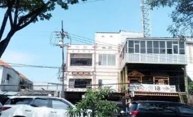 Dijual & Disewakan Rumah Siap Huni Di Jalan Nginden Semolo, Surabaya