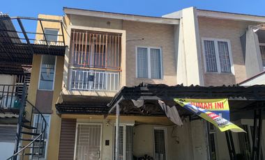 Rumah 2 Lt SHM 10 menit ke RSU Hermina Serpong Dibantu KPR J-45393