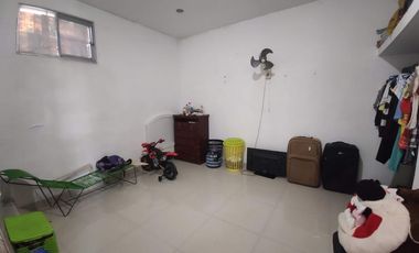 casa en venta en lleras restrepo. Cod V5709